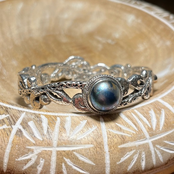Sarda Blue Cultured Mabe Pearl Silver Tree Of Life Bangle Bracelet - Picture 3 of 16